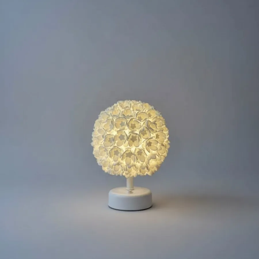 Lunaria: Eden Floral Art el yapımı masa lambası
